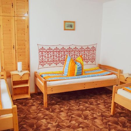 Casa de vacanță Hársfa Vendégház Rimetea Esterno foto