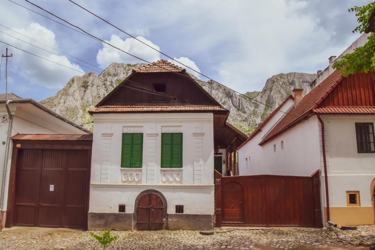 Casa de vacanță Hársfa Vendégház Rimetea Esterno foto